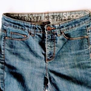 CALVIN KLEIN SHAPE jeans